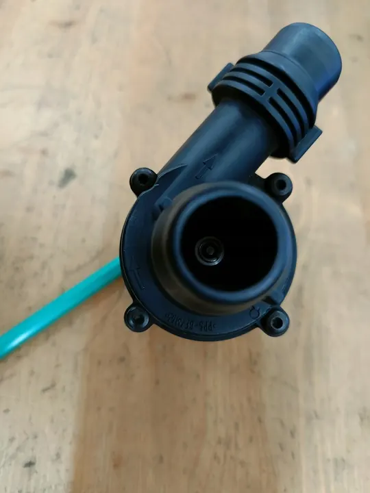 Extra vattenpump BMW 9197085 E70 E71 F15 F16 M57 N62 B47 N47 image 5