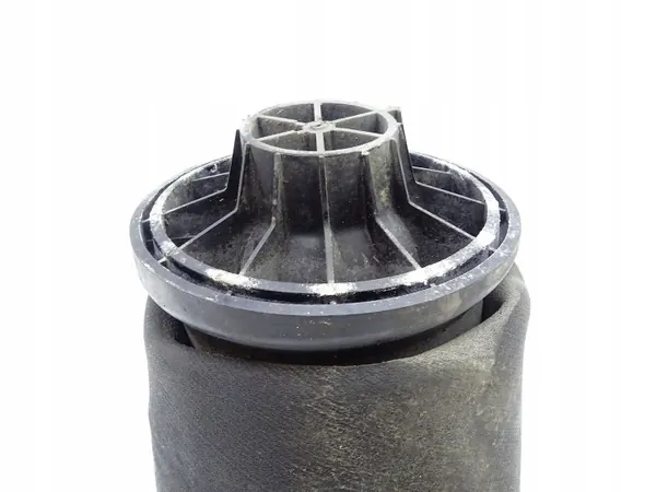 Taka-ilmajousi OEM 17444773691 Mercedes GLE image 3