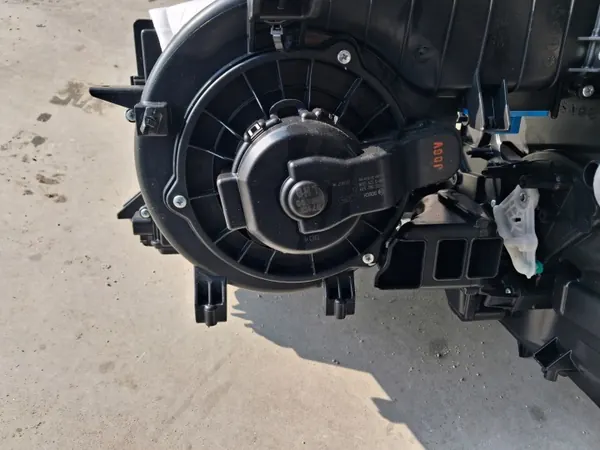 Mélangeur Chauffage OEM 22091608Y1 pour Kia Rio IV image 4