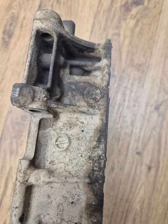 BMW Motorblockshalva OEM 7629928 för N20B20 2.0i image 9