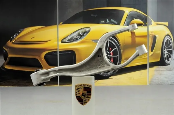 Porsche 911 991 Braccio Sospensione Posteriore S=D image 2