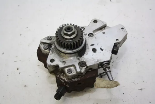 Bomba de inyección Renault OE OEM 8200385478 image 6