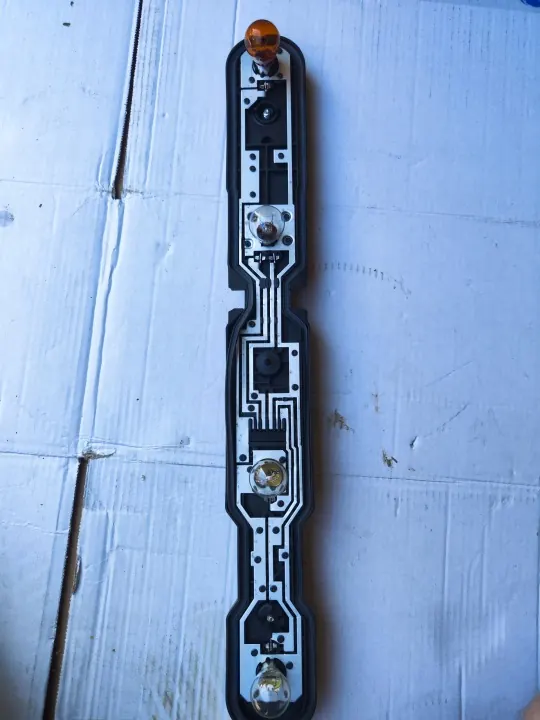 Soquete Lâmpada Traseira Renault Master OEM 171098-00 image 2