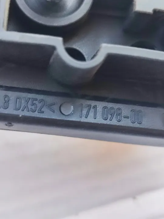 Soquete Lâmpada Traseira Renault Master OEM 171098-00 image 8