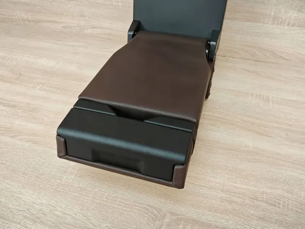 OEM PODLKANN55 Portavasos reposabrazos trasero BMW G30 LCI image 5