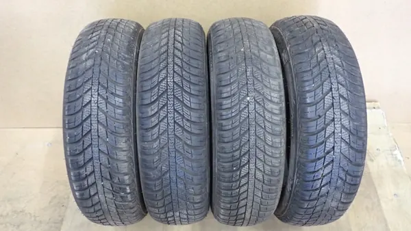 Nexen Nblue 4 Season 155/65/14 75T 2023 6.5mm Juego image 3