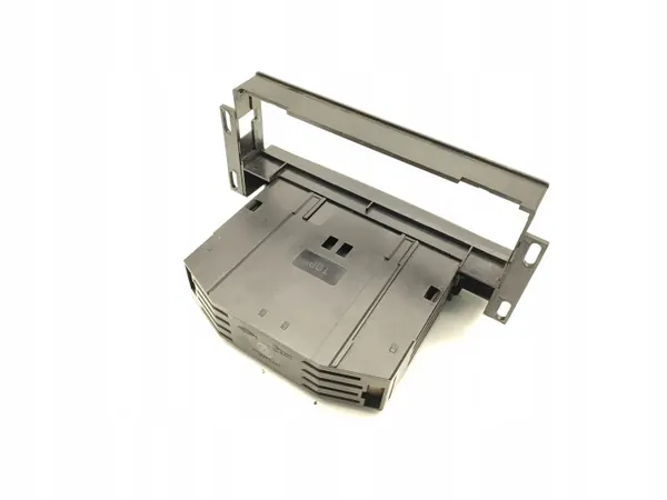 Kia Sorento CD/DVD-vaihtaja OEM No MPN 2005-2006 image 3