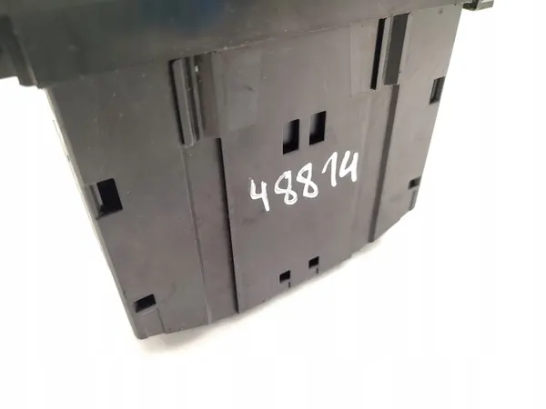 Kia Sorento CD/DVD-vaihtaja OEM No MPN 2005-2006 image 7