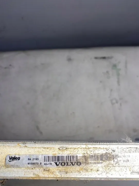 Radiador Volvo S60 OEM 31293689 (2013-2018) image 9