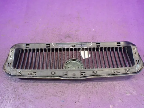 Grill Radiator Skoda Octavia I 96-00 - OEM 1U0853651 image 4