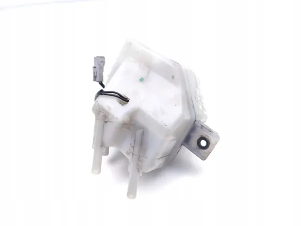 Gebruikte Toyota remvloeistofreservoir voor Auris Hybrid 2017 image 7