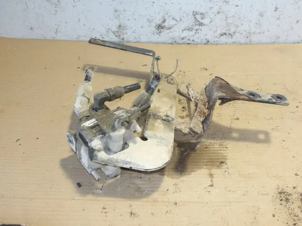 SCANIA Relay Valve Used image 4