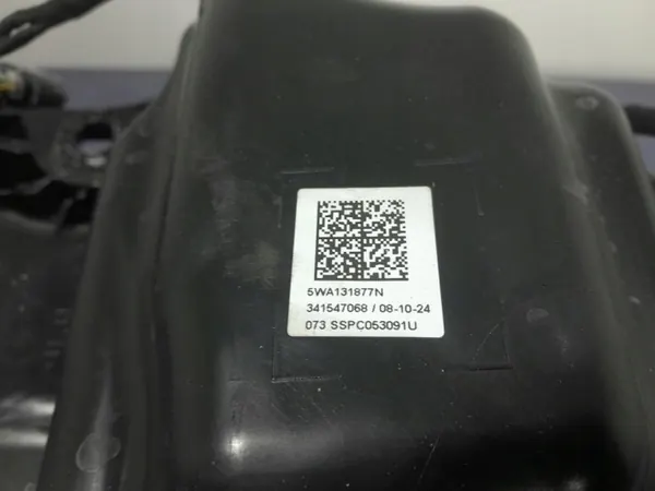 AdBlue-tank OEM 5WA131877N voor Skoda Octavia IV 2.0 TDI image 3
