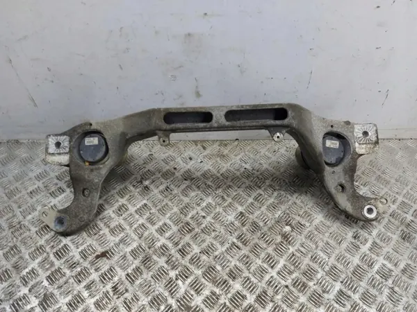 Porsche OE 7L5199131A Voorste Hulpframe Gebruikt image 4
