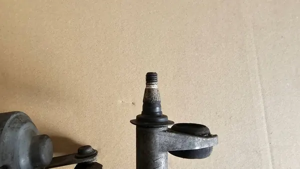 AUDI A3 8P Veegmotor Mechanisme 8P1955119E image 4