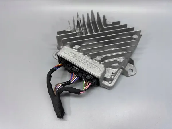 Nissan Juke II Bose Audio-Verstärker OEM 280616PA2A image 2