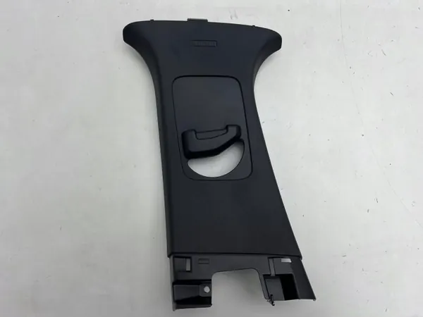 Ford Focus MK4 Etu-Vasen Pilarikansi OEM JX7B-A24583-AGW image 2