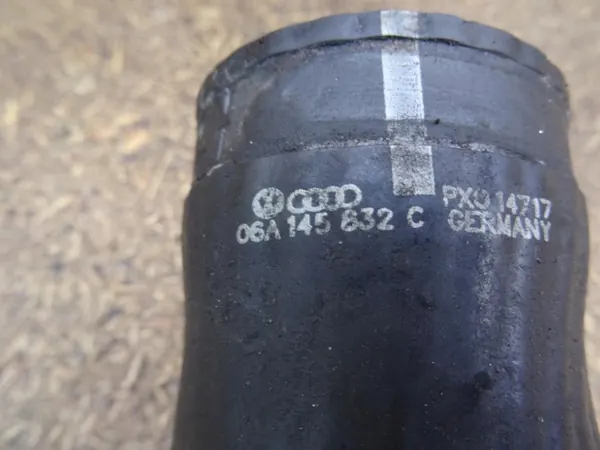 AUDI A3 8L GOLF IV LEON 1.8T Mangueira 06A145832C image 5