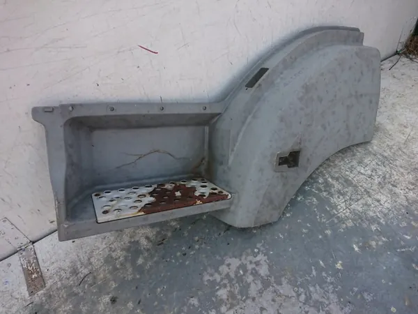 Aile gauche Mercedes Axor 944 OEM 9446661301 image 7