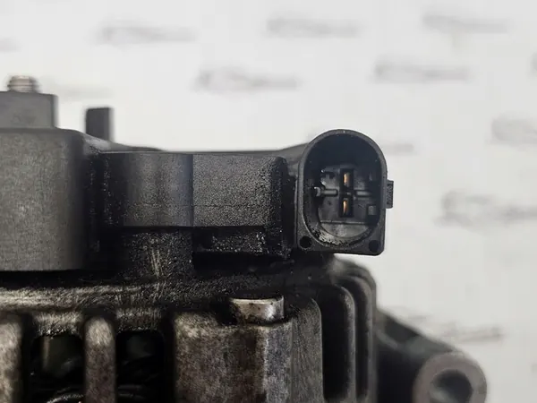 MERCEDES CLS 3.0 D Vaihtovirtageneraattori A0131547002 image 5