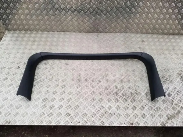 Tesla Model S bagageutrymmesmatta OEM 100925400g - Höger sida image 2