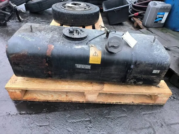 RESERVOIR DE CARBURANT 3.0 FUSO CANTER 9C18 image 4
