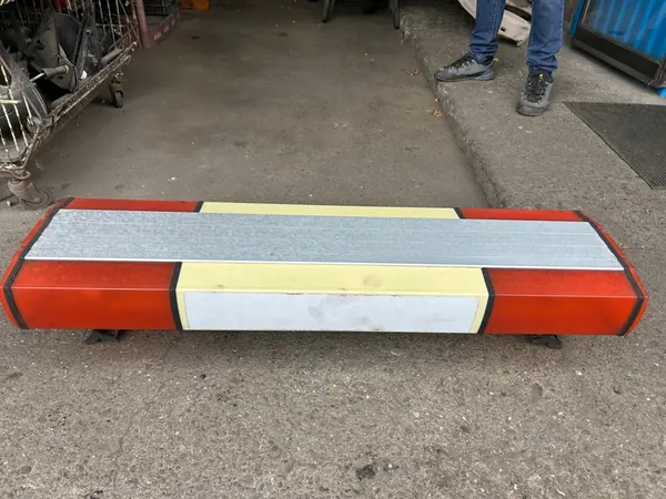 Barre de lumière d'avertissement image 1