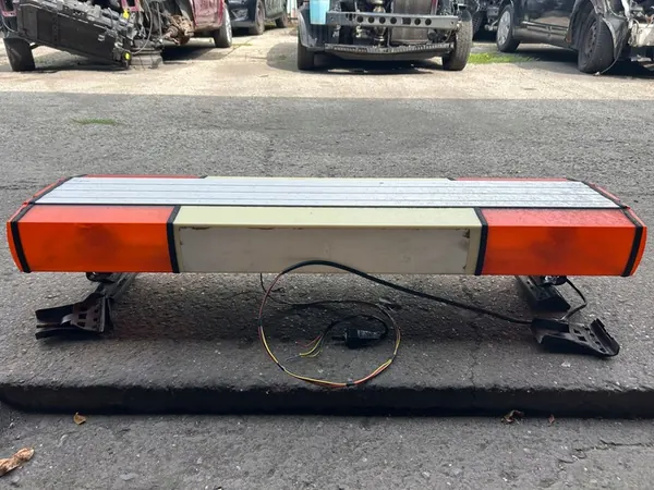 Barre de lumière d'avertissement image 3