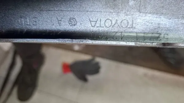 TOYOTA RAV4 V Spoiler de Para-choque Frontal image 4