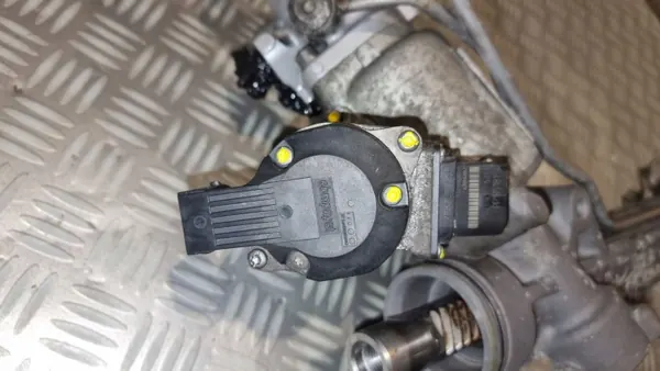 BMW Active Lenkgetriebe OEM 6788524 Gebraucht image 5