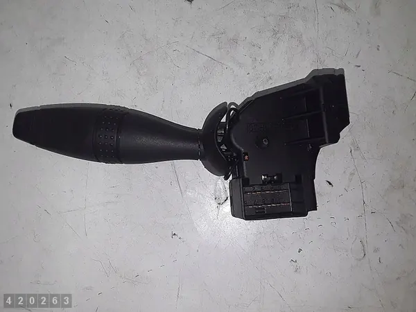 Brytare Ford Focus 2003 98AG17A553DC image 2