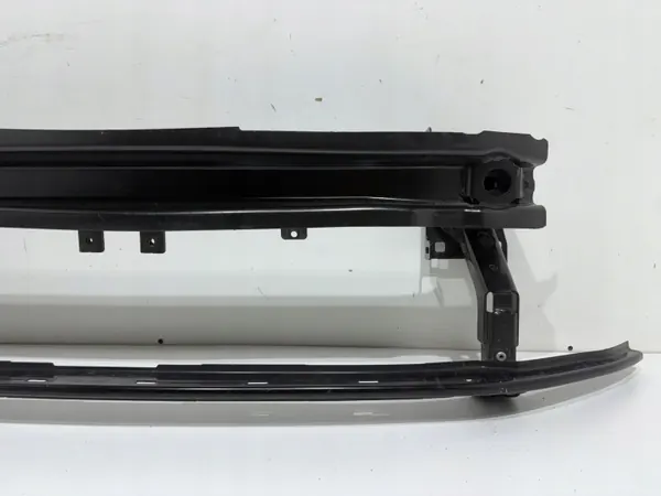 Barra de reforço dianteira VW Golf 8 OEM 5H0 Usado image 5