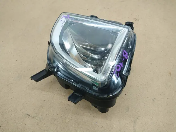 Volkswagen Golf VI 6 5K GTI GTD halógeno esquerdo image 4