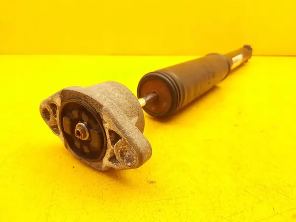 Amortizzatore posteriore destro Mercedes-Benz C W205 A2053208230 image 2