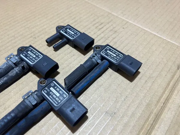 AUDI VW SKODA Pakokaasupaineanturi 07Z906051B image 3