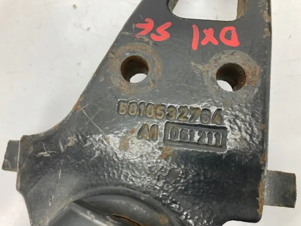 Soporte de muelle Renault Magnum OEM 5010532766 Delantero image 3