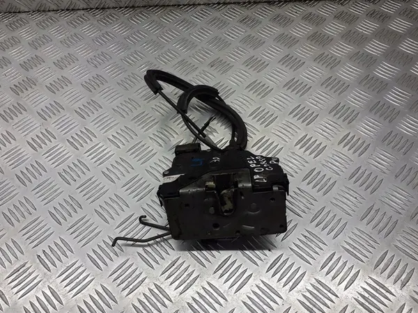 Fram vänster dörrlås Opel Corsa D 13258270 image 3