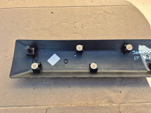 Right Rear Door Trim Dacia Sandero image 5