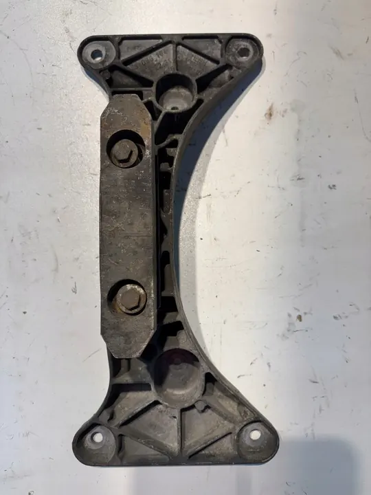 BMW E39 530d M57 Manuaalivaihteiston Tuki 1096104 image 3