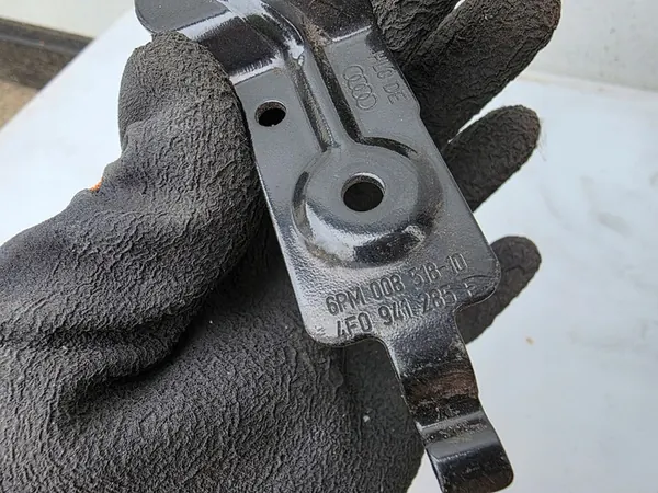 Sensor de nível de suspensão dianteira esquerda Audi A6 C6 image 3