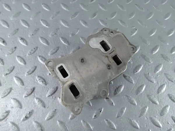 Oljefilterfäste OEM 9814294480 för Citroen Berlingo image 2