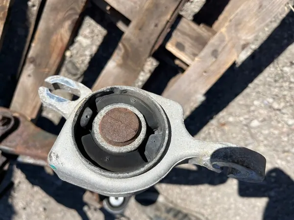 Assemblaggio Sospensione Anteriore Destro Mercedes ML W164 3.0 CDI image 9