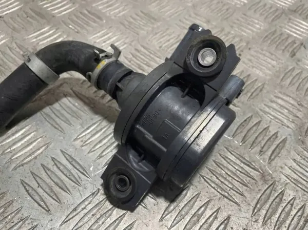 Pompe à eau Toyota G9040-42010 pour RAV4 V 2.5 Hybride image 3