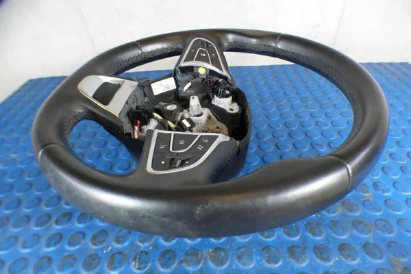 Volante Renault Megane IV OEM 484001180R de Cuero image 9