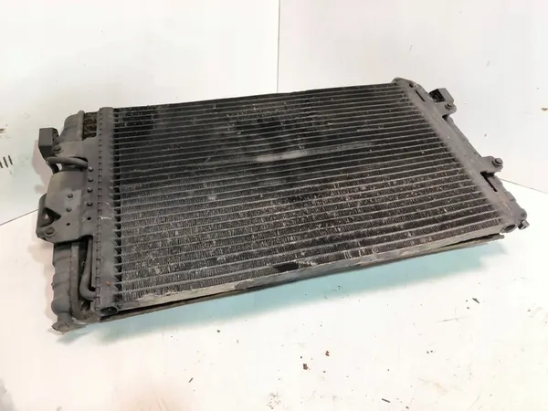 Radiador de agua SEAT IBIZA II 6K0820411 image 2