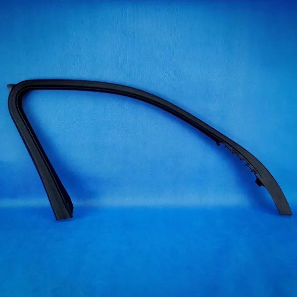 BMW X5 G05 etuovi vasen ovenkehyssuoja OEM 51417445511 image 2