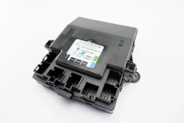 Módulo de porta Mercedes-Benz OEM A1698208426 - Usado image 4