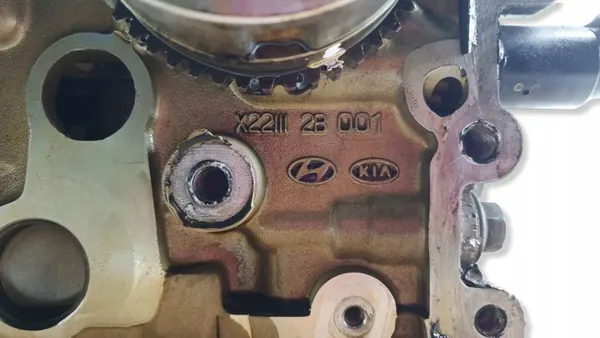 Kia G4FC Sylinterikansi Soul 1.6 124hv image 8