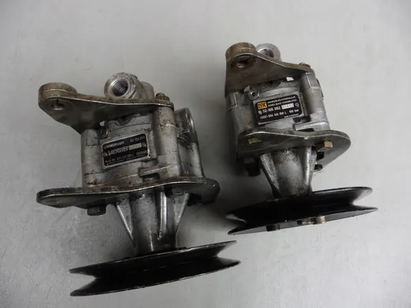 Bomba de direção assistida Audi 80 90 A6 1.8i 2.3i LUK image 4
