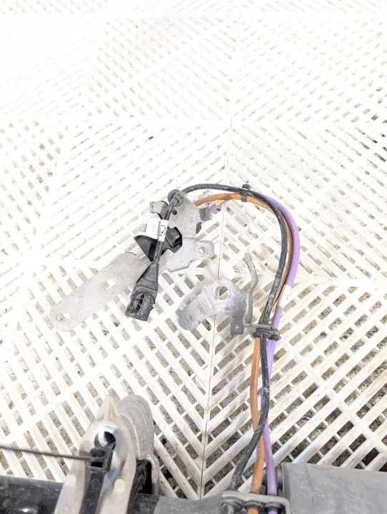 BMW 5A678A4 Aktive Vorderachse Stabilisator - Gebraucht image 4